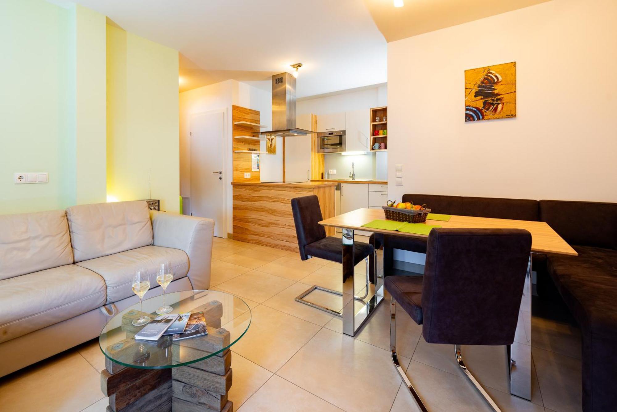 Appartement Klosterhuegel Haus im Ennstal Luaran gambar