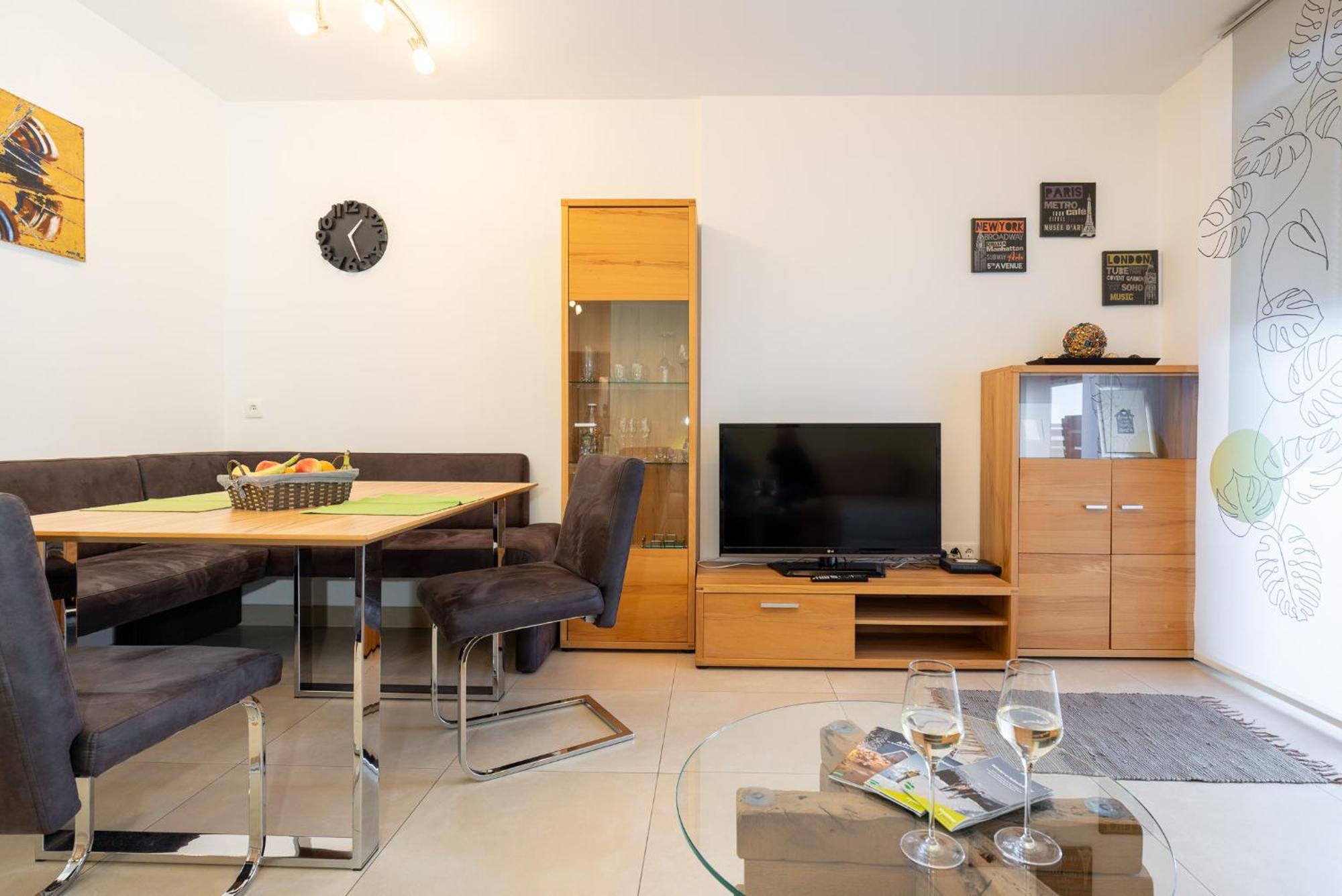 Appartement Klosterhuegel Haus im Ennstal Luaran gambar