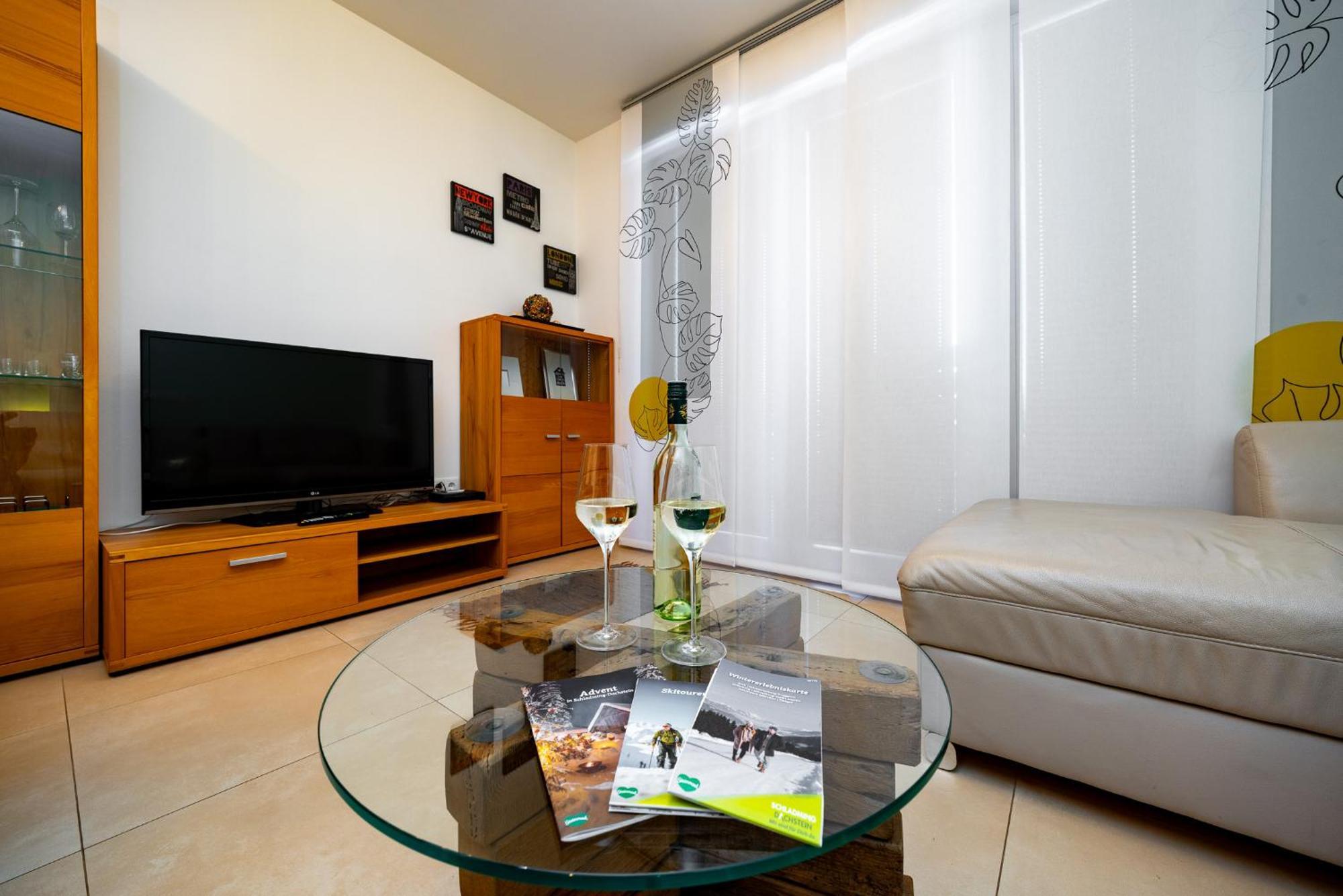 Appartement Klosterhuegel Haus im Ennstal Luaran gambar